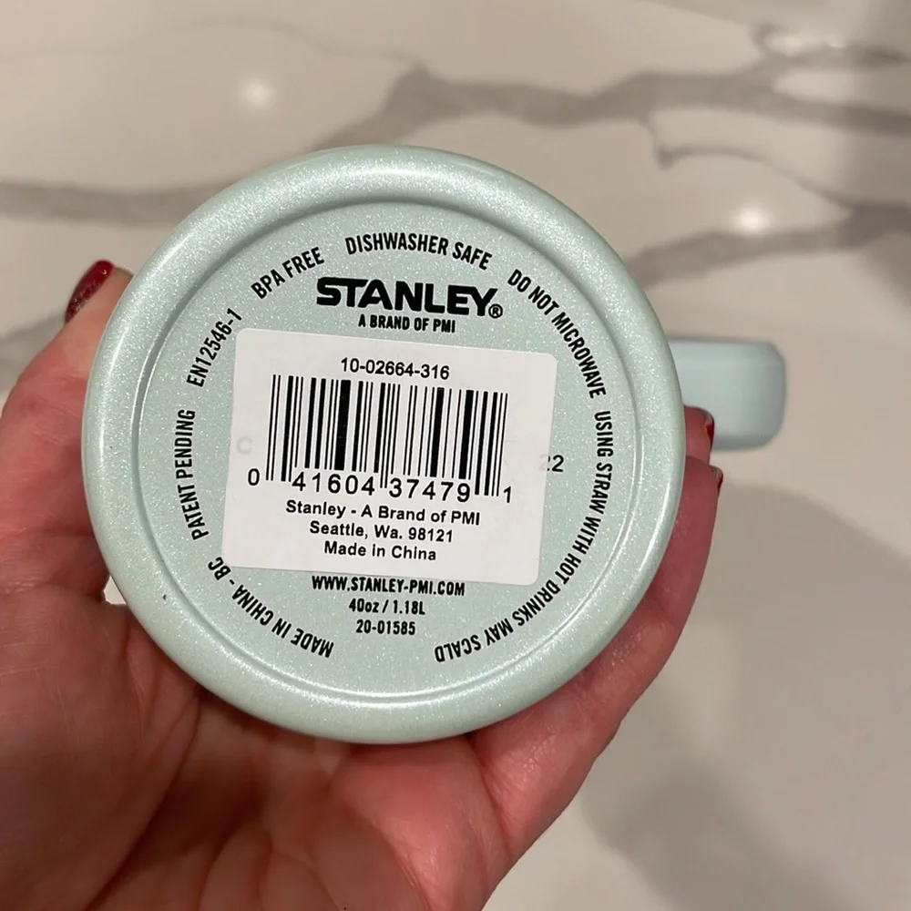 Stanley - SPEARMINT PEARLESCENT 40 oz. Adventure Quencher Tumbler (Mint) - NWT!